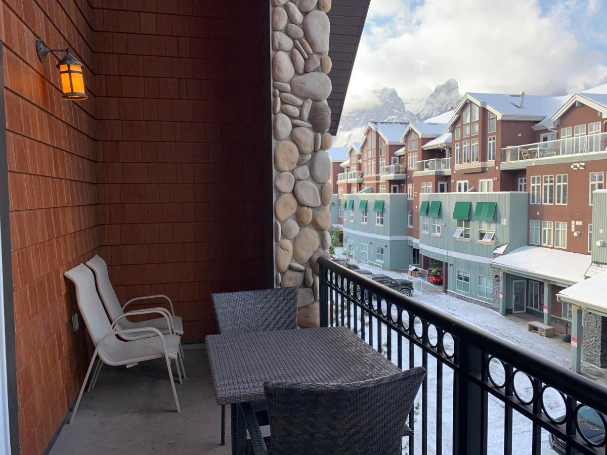 Luxury Two Queen Beds Condo - Grande Rockies Resort Indoor Parking Pool Hot Tub Gym كانمور المظهر الخارجي الصورة